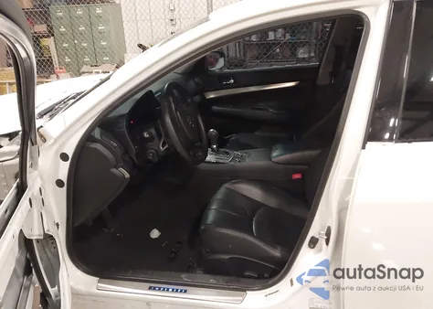 2013 Infiniti G37X z USA, uszkodzony, nr VIN JN1CV6AR8DM355210